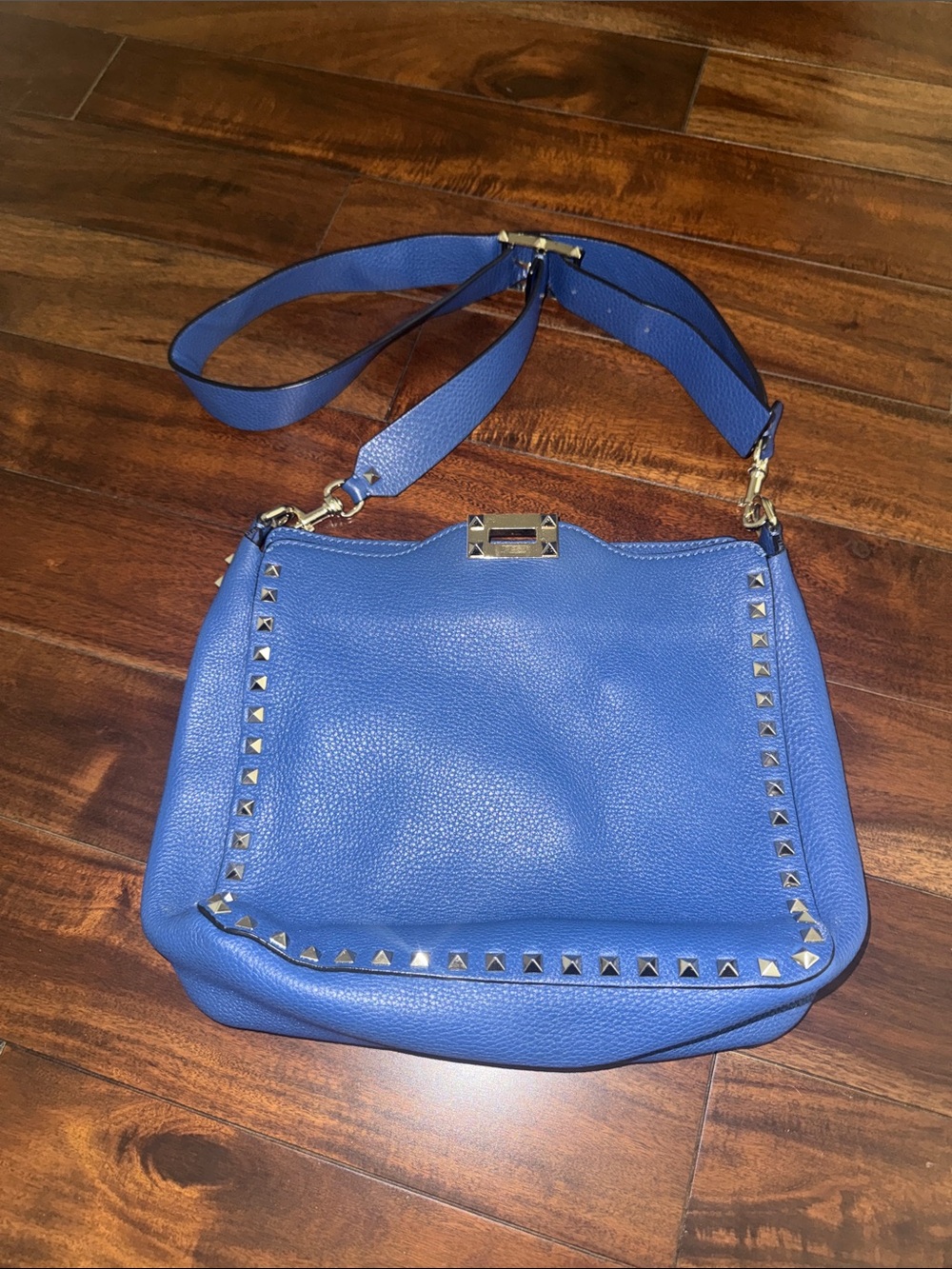 Valentino Blue Stud-Trim authentic Leather Shoulder Bag